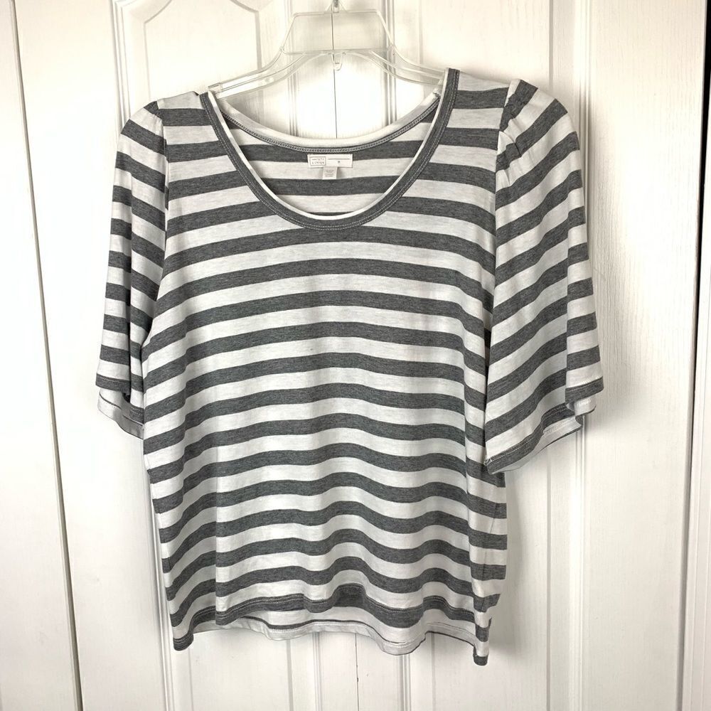 14th & Union Cropped Shirt‎